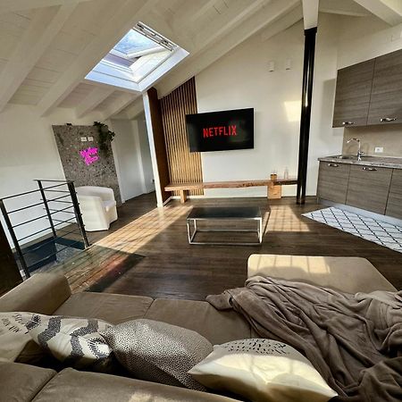 Bridge Apt Brescia - Netflix - Wifi Ngoại thất bức ảnh